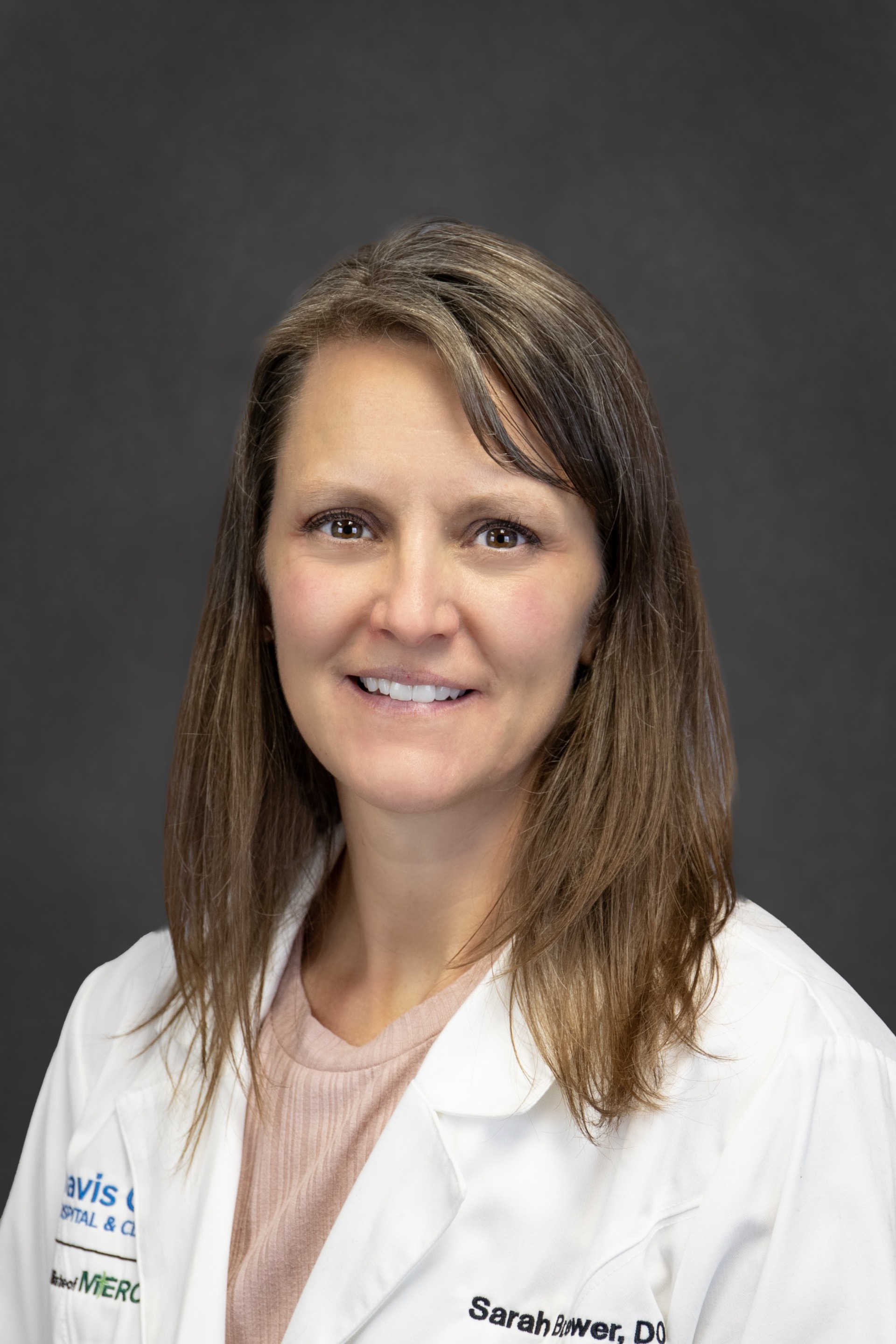 Dr. Sarah Brewer photo